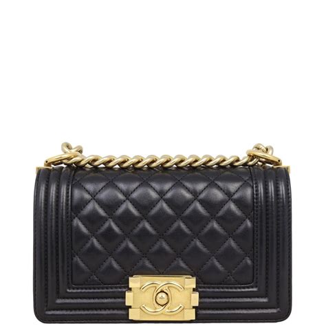 chanel boy small black